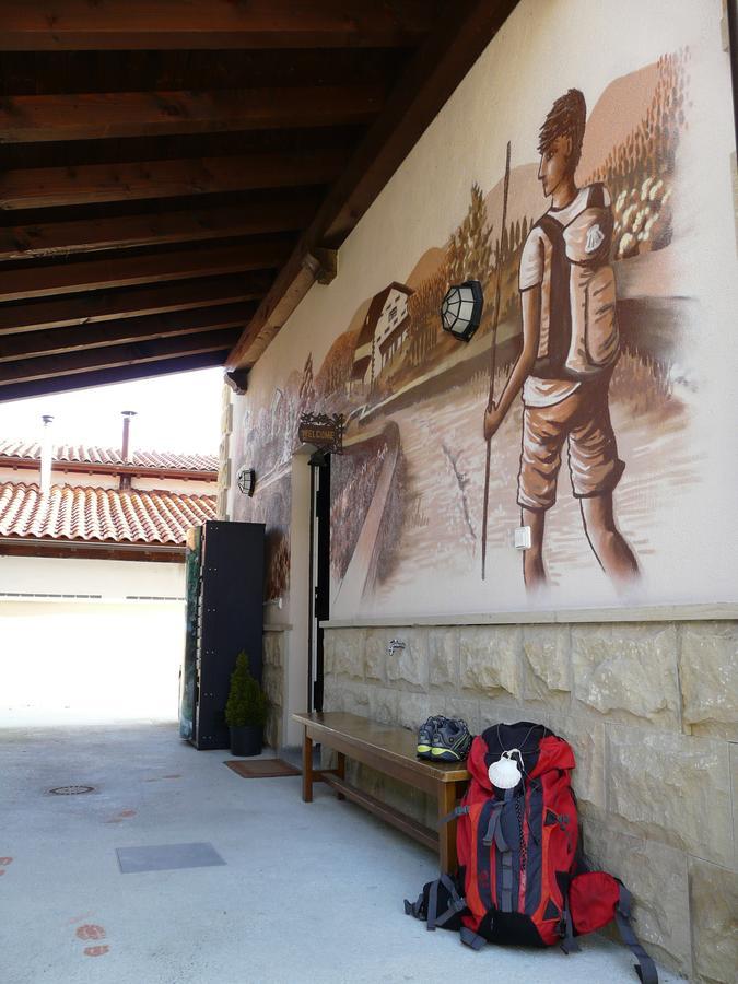 Albergue San Nicolas Larrasoana Exteriör bild