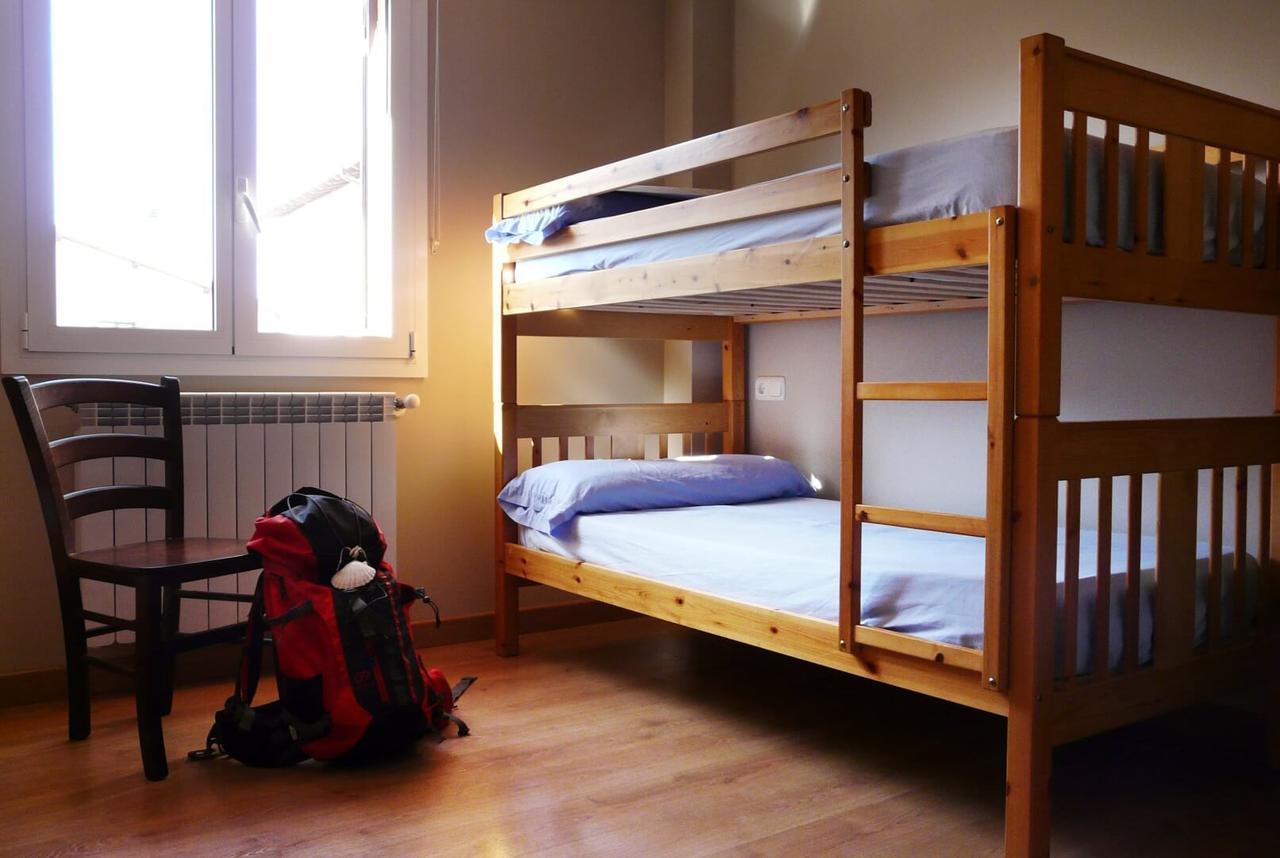 Albergue San Nicolas Larrasoana Rum bild
